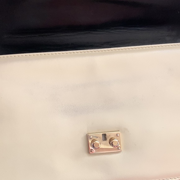 Valentino Garavani - Picture 13 of 14